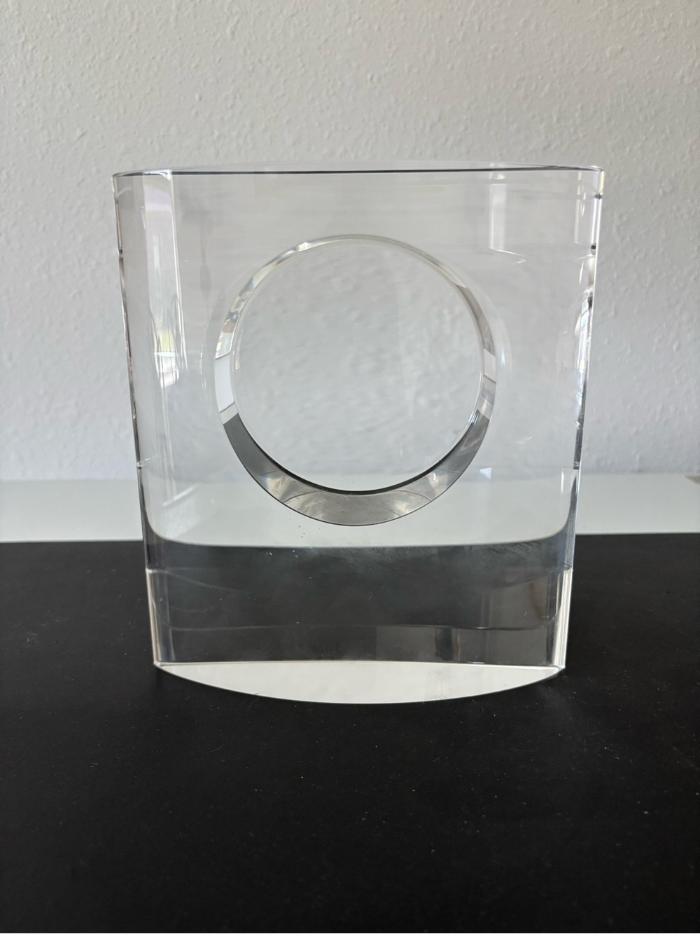 Movado clear crystal Holder with Circular Cutout - Transparent